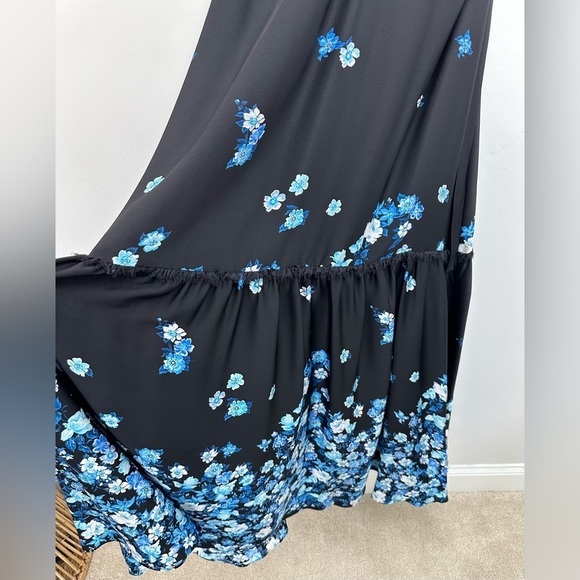 Alice + Olivia Silk Floral Halter Maxi Dress Size Medium - Picture 10 of 15